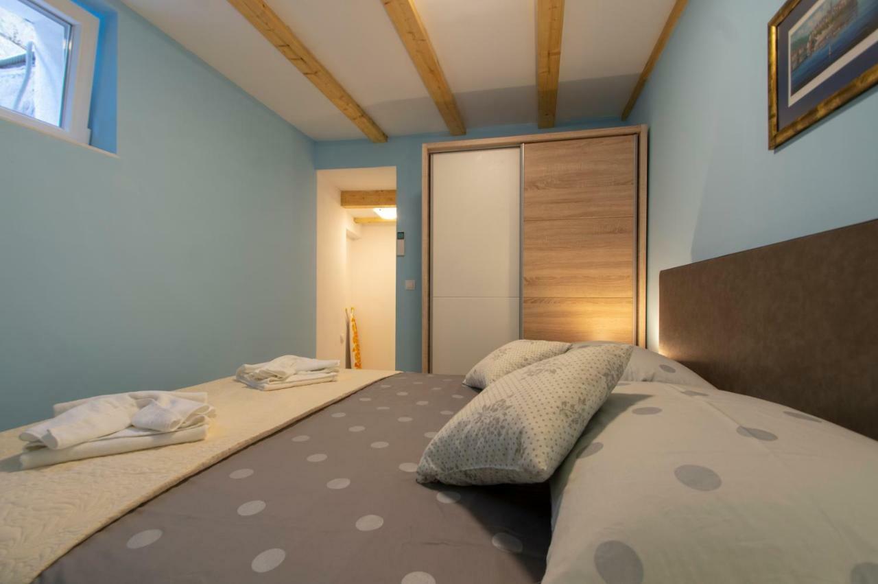 Apartments Giro Korcula Екстериор снимка